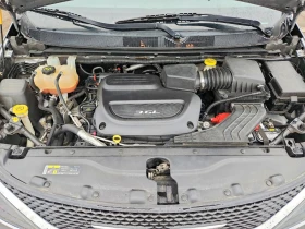 Chrysler Pacifica 3.6l Touring, снимка 12