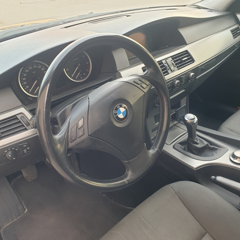 BMW 523, снимка 9 - Автомобили и джипове - 45406120