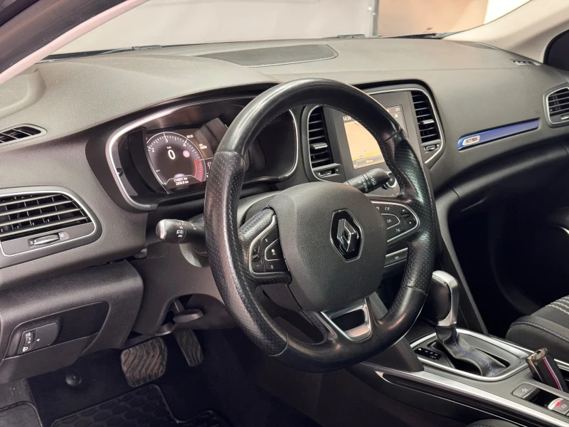 Renault Megane 1.5dCi* GT-LINE* CARPLAY* KEYLESS* LED* CAMERA , снимка 9 - Автомобили и джипове - 47054195