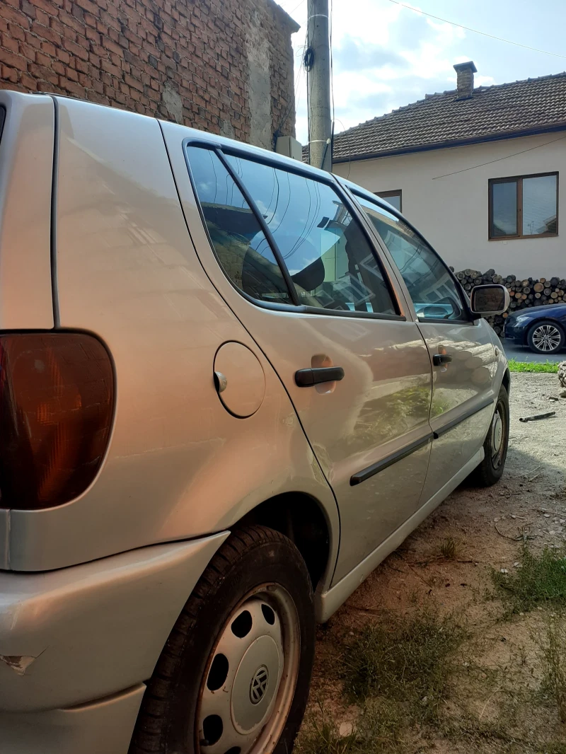 VW Polo, снимка 11 - Автомобили и джипове - 48489497