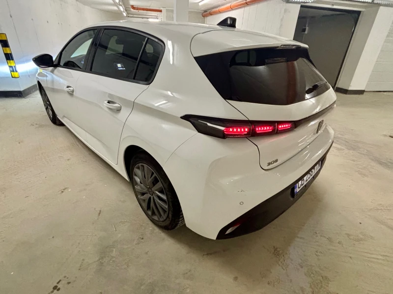 Peugeot 308 1.2T 110к.с., снимка 4 - Автомобили и джипове - 52206639