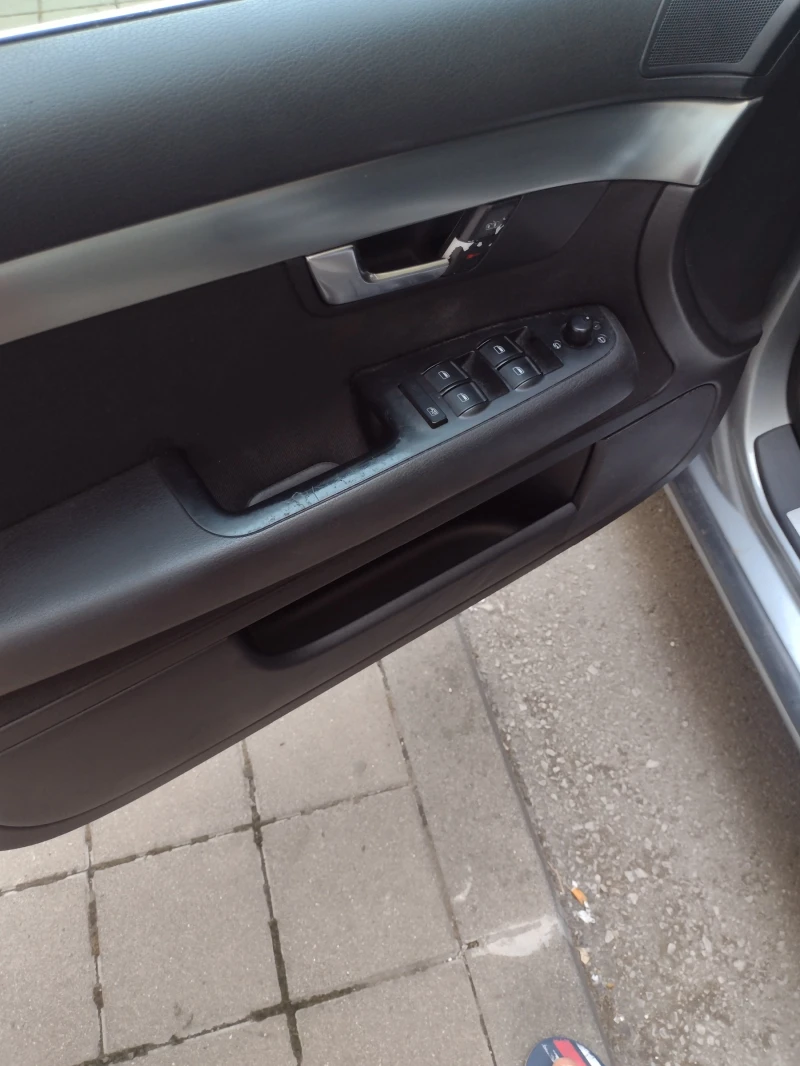 Audi A4, снимка 8 - Автомобили и джипове - 51446138