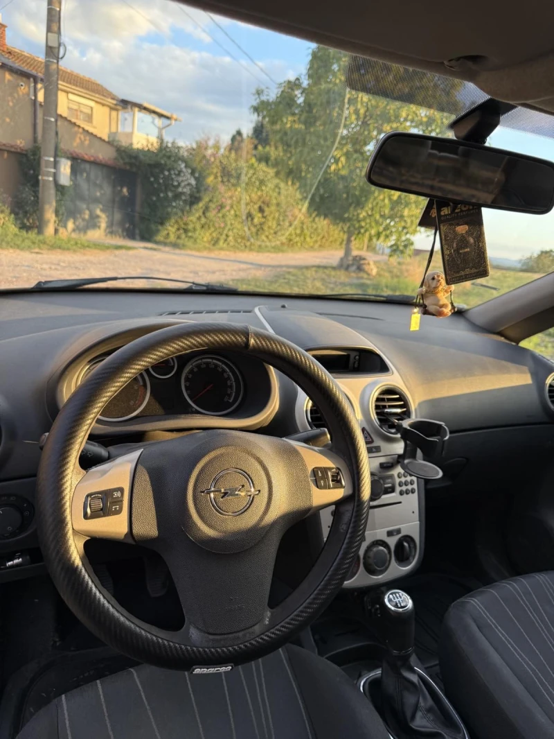Opel Corsa, снимка 5 - Автомобили и джипове - 52394222