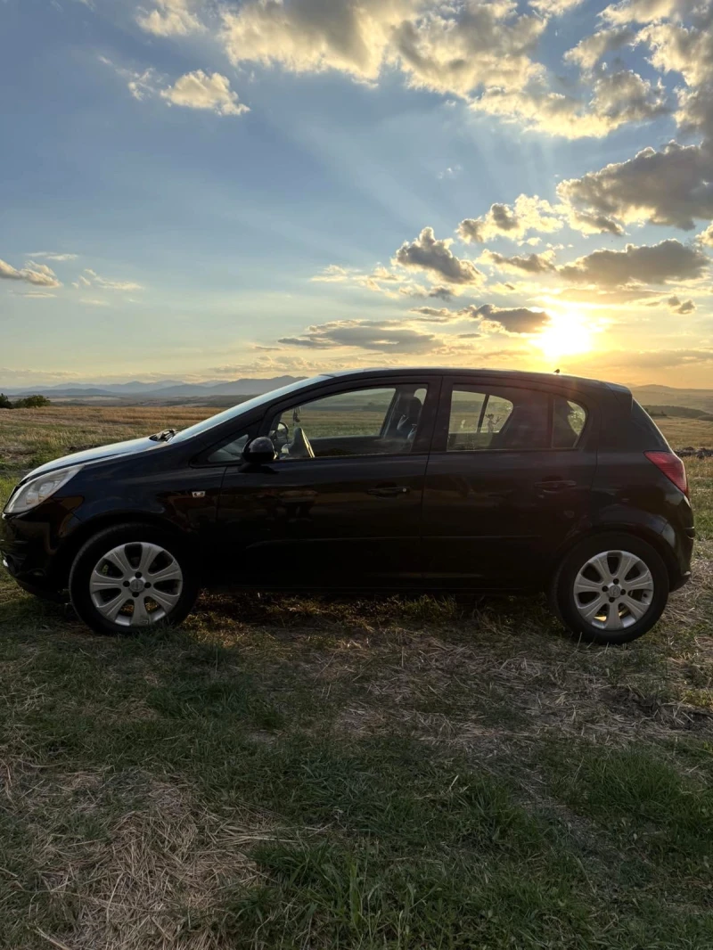 Opel Corsa, снимка 7 - Автомобили и джипове - 52394222
