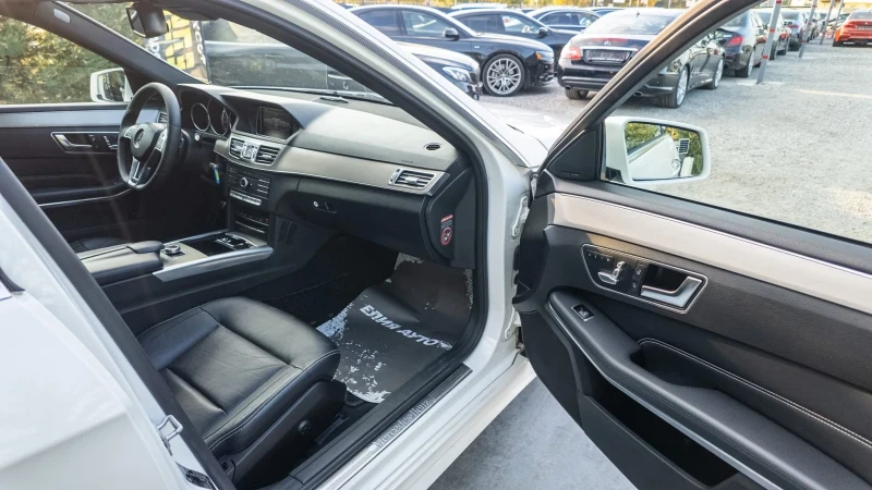 Mercedes-Benz E 300 D 9G TRONIC FACELIFT ПАНОРАМА 3ХТВ ЛИЗИНГ 100%, снимка 13 - Автомобили и джипове - 52231138