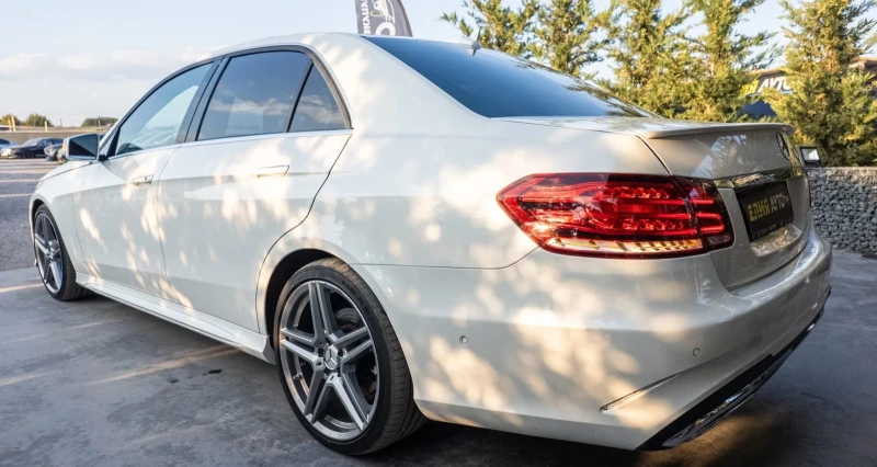 Mercedes-Benz E 300 D 9G TRONIC FACELIFT ПАНОРАМА 3ХТВ ЛИЗИНГ 100%, снимка 6 - Автомобили и джипове - 52231138