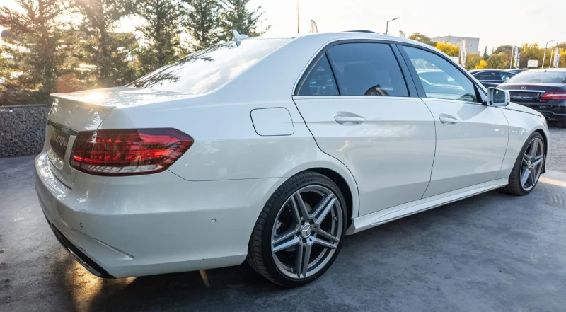 Mercedes-Benz E 300 D 9G TRONIC FACELIFT ПАНОРАМА 3ХТВ ЛИЗИНГ 100%, снимка 9 - Автомобили и джипове - 52231138