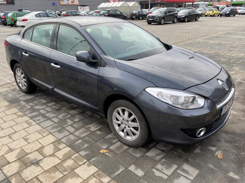 Renault Fluence, снимка 6 - Автомобили и джипове - 52591865