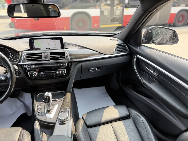 BMW 330 MPACK, AMBIENT, KEYLESS, М.ТОЧКА, , снимка 7 - Автомобили и джипове - 52635392