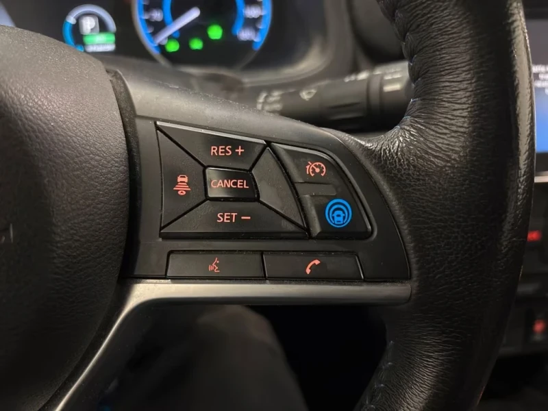 Nissan Leaf  N-Connecta 40kwh 204ps, снимка 10 - Автомобили и джипове - 52840949