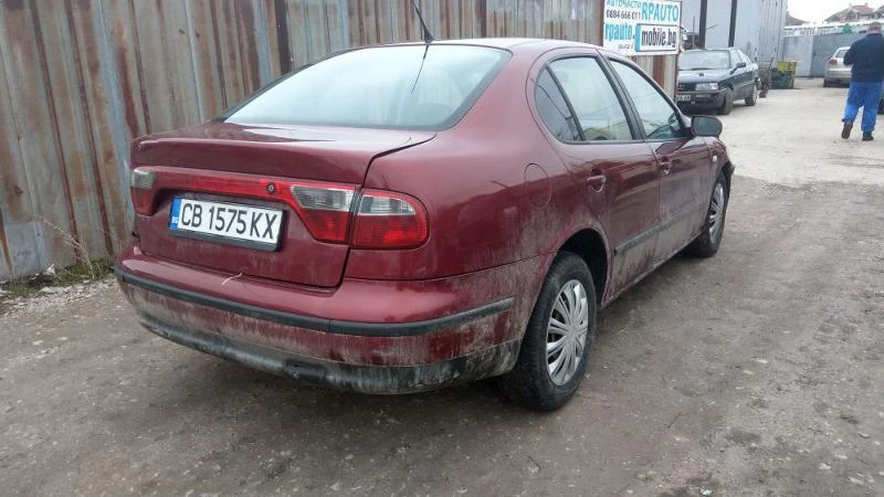 Seat Toledo 1.9 TDI 90к.с, снимка 3 - Автомобили и джипове - 47056600