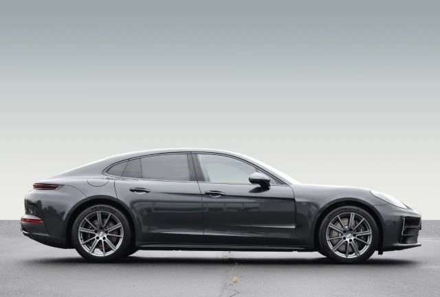 Porsche Panamera 4 E-HYBRID/ FACELIFT/ BOSE/ LIFT/ MATRIX/ 20/, снимка 7 - Автомобили и джипове - 47432897