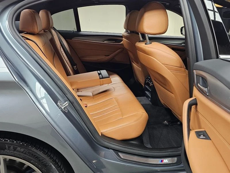 BMW 530 530i M Sport Package| 252к.с., снимка 12 - Автомобили и джипове - 55952031