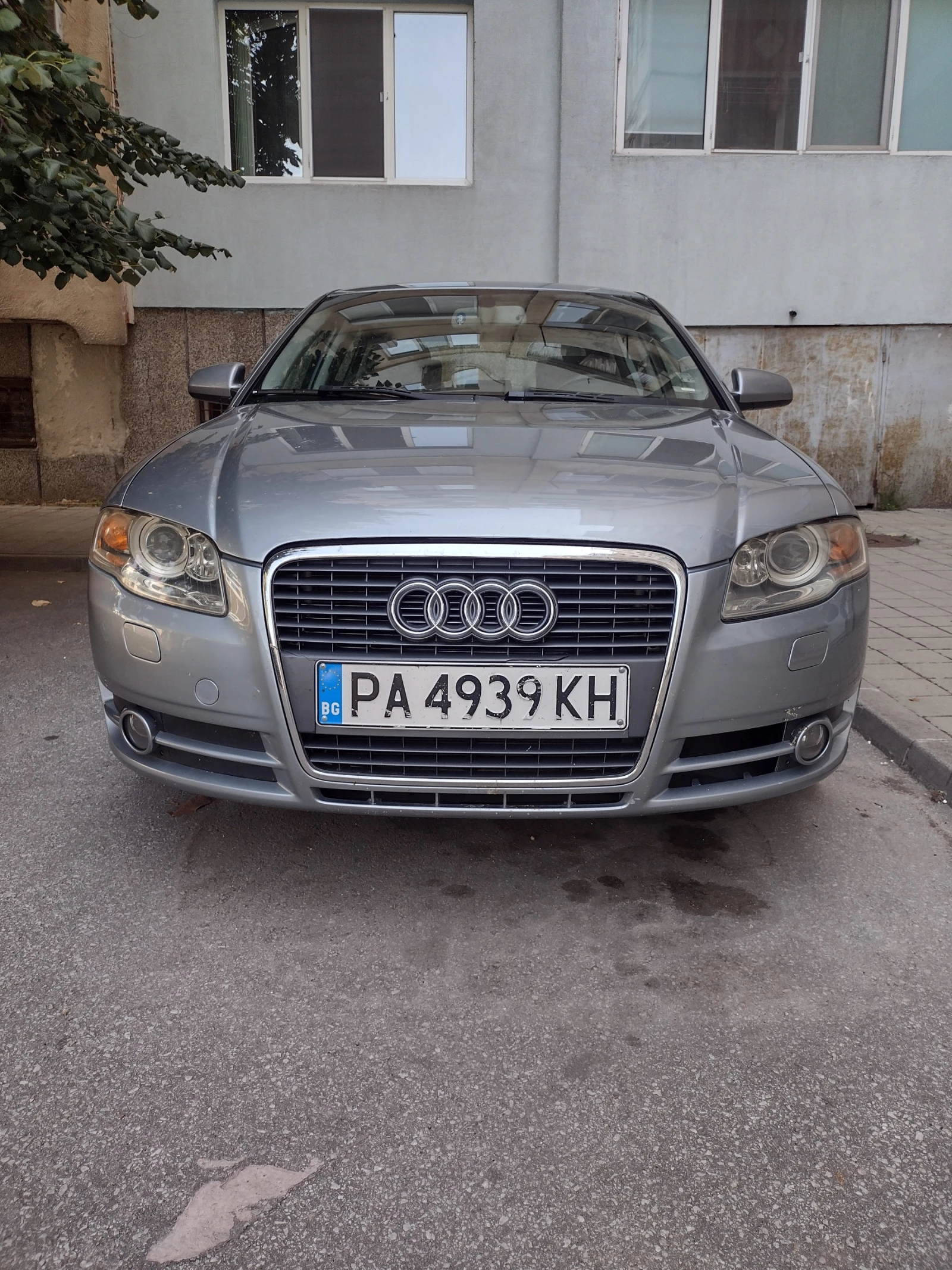 Audi A4, снимка 1