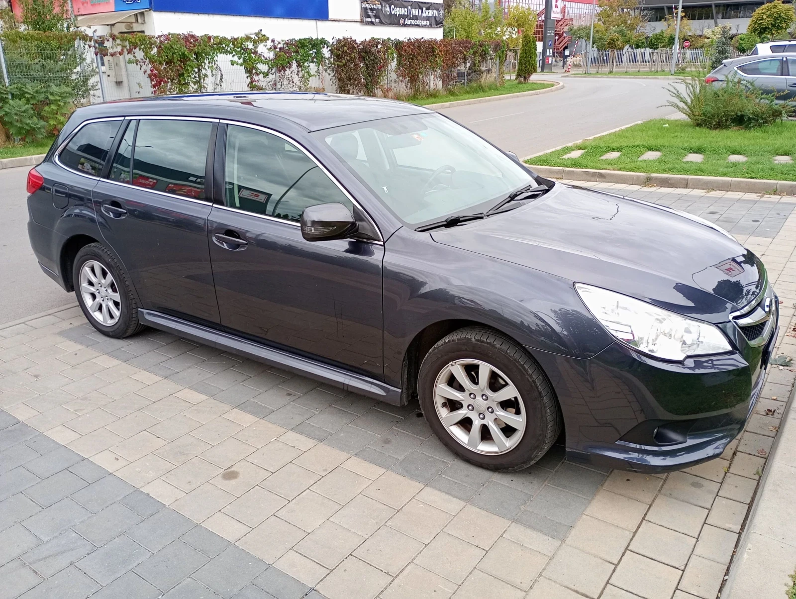 Subaru Legacy 2.0i нов внос от Швейцария , снимка 1