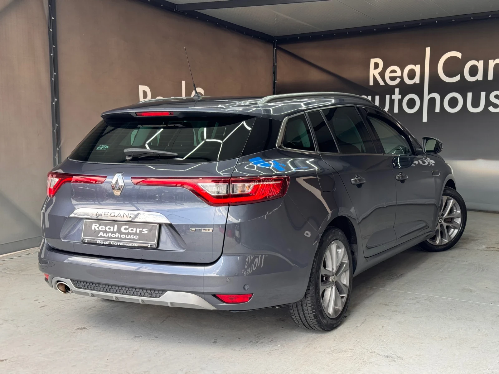 Renault Megane 1.5dCi* GT-LINE* CARPLAY* KEYLESS* LED* CAMERA  - изображение 6