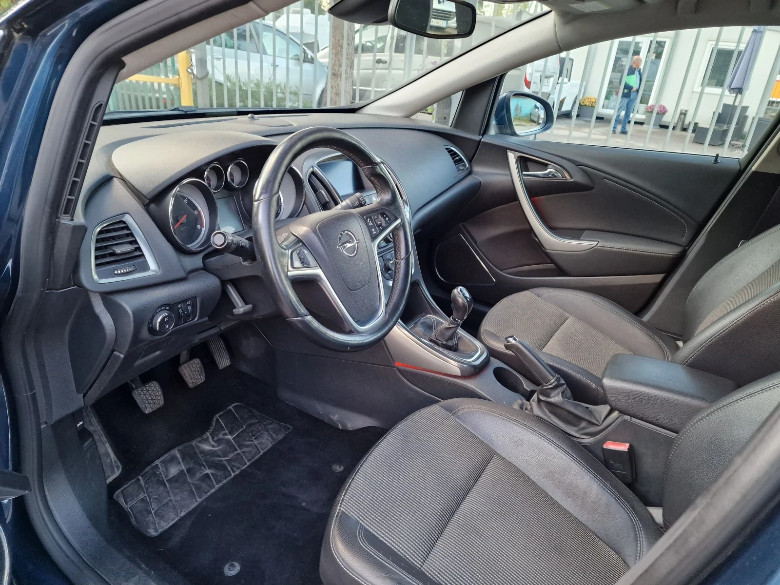 Opel Astra 1.7CDTI  - изображение 7