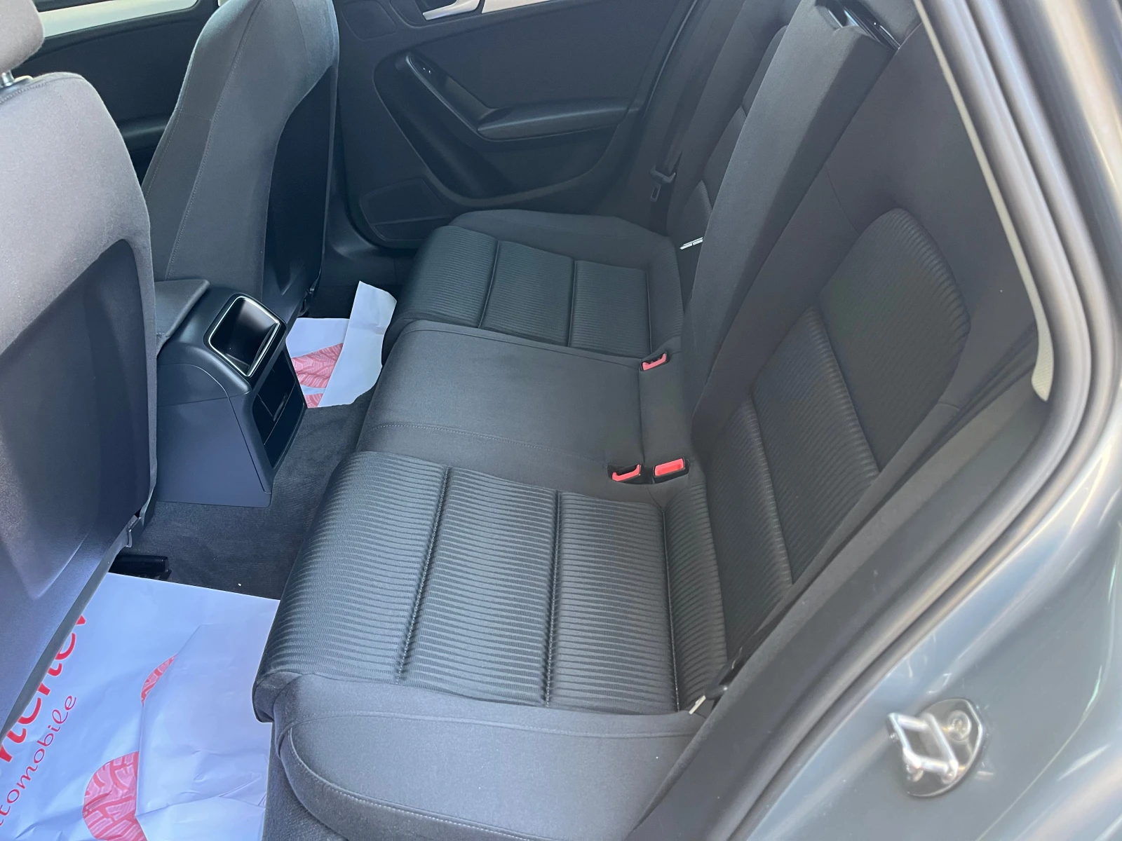 Audi A4 2.0 TDI 143 k.c - изображение 9