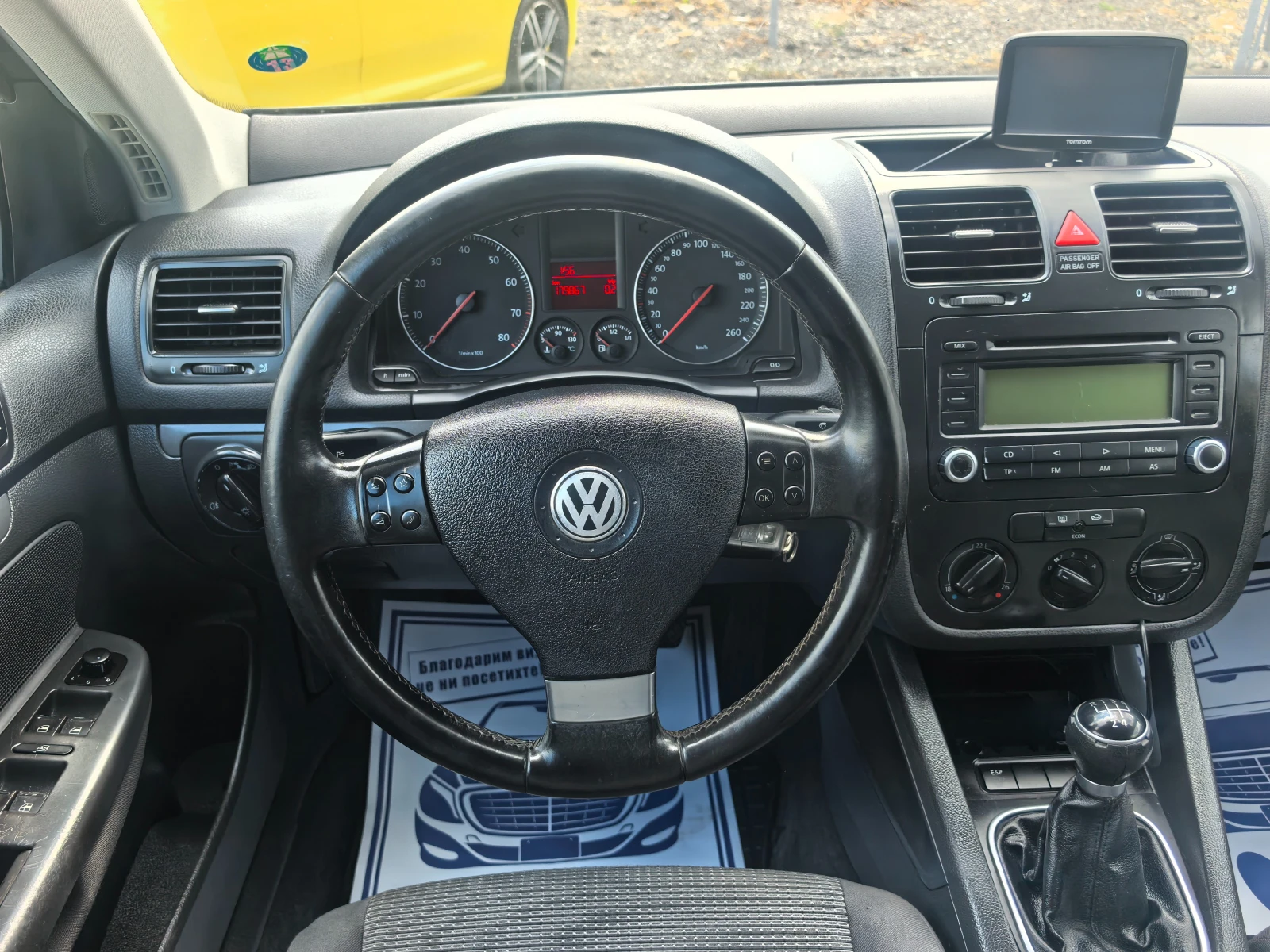 VW Jetta 1.6i | Mobile.bg — изображение 14