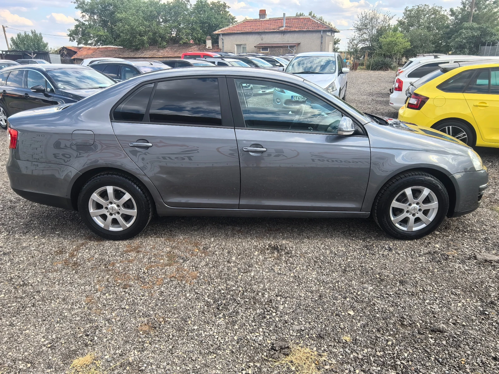 VW Jetta 1.6i - изображение 6