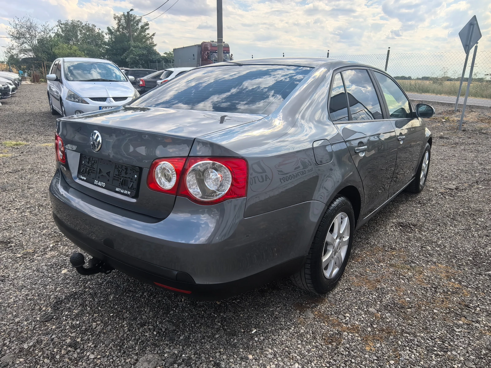 VW Jetta 1.6i - изображение 5