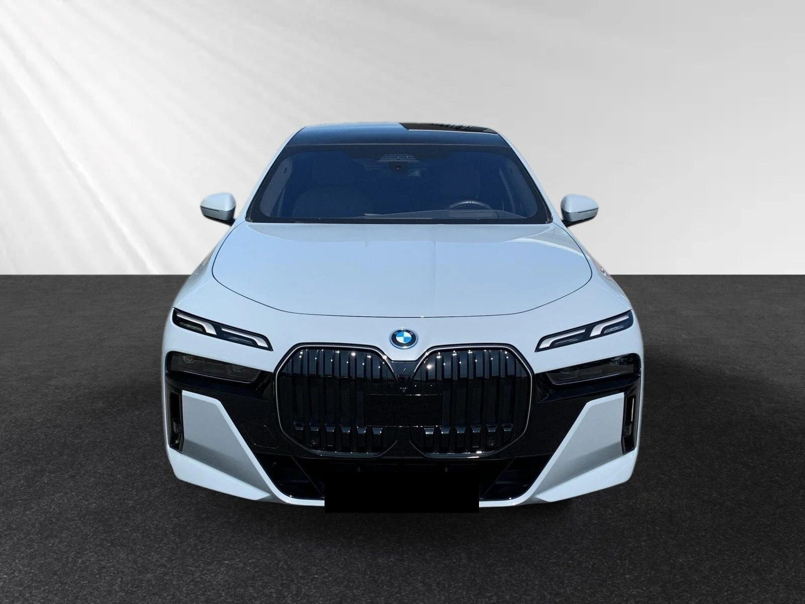BMW i7 xDrive60/ M-SPORT PRO/ B&W/ ICONIC GLOW/ CARBON/   - изображение 2