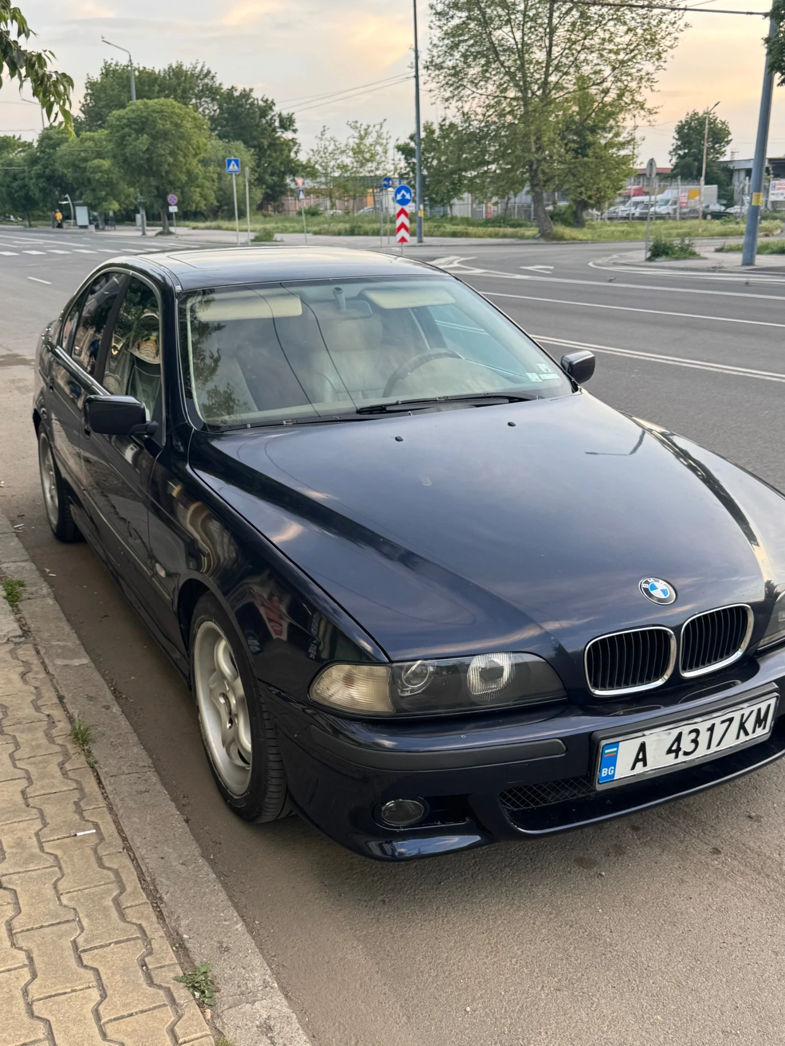 BMW 520  - изображение 2