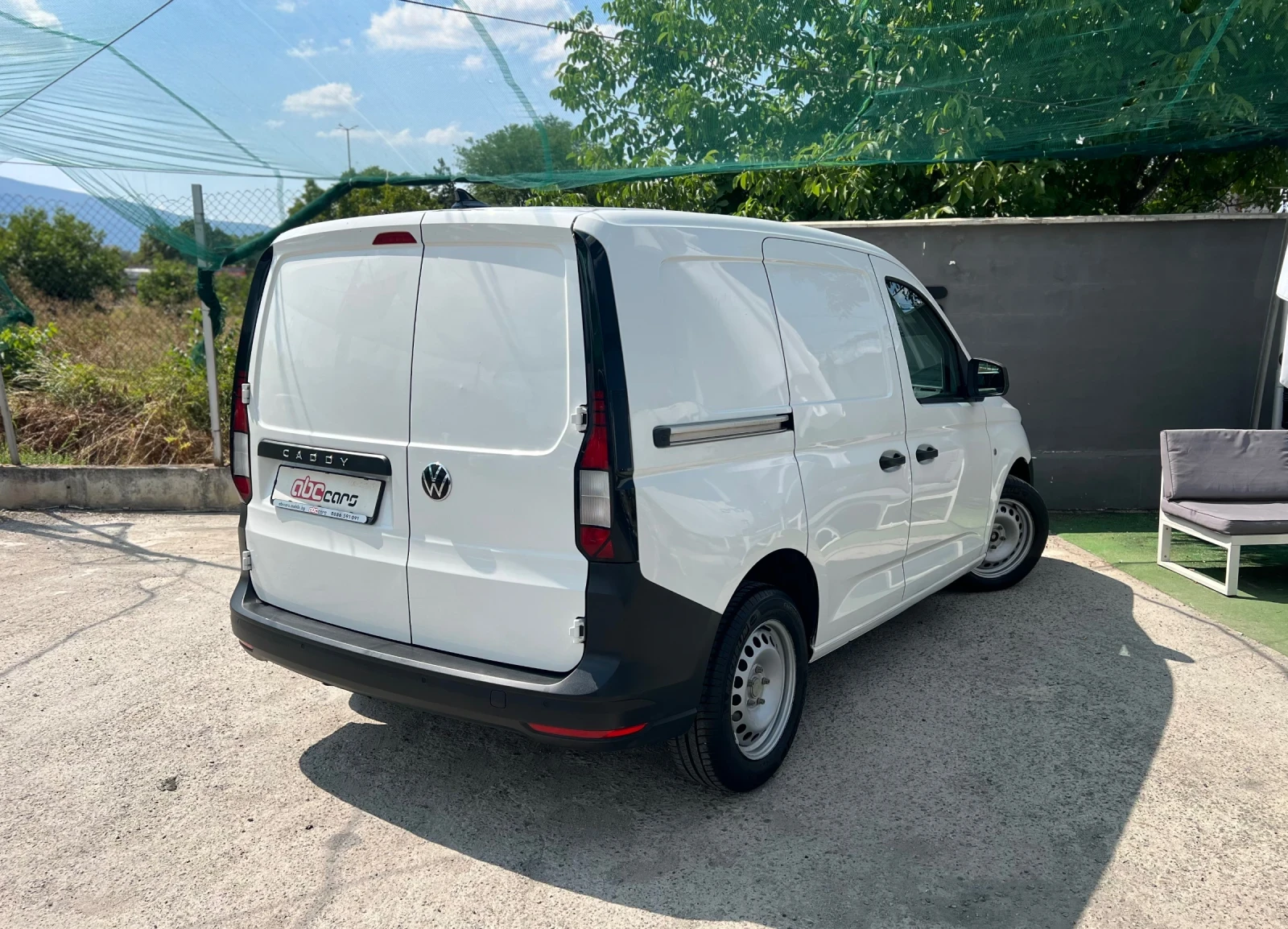 VW Caddy 2.0TDI N1 - изображение 4