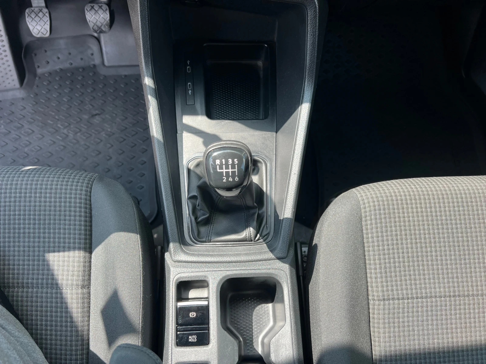 VW Caddy 2.0TDI N1 | Mobile.bg   13