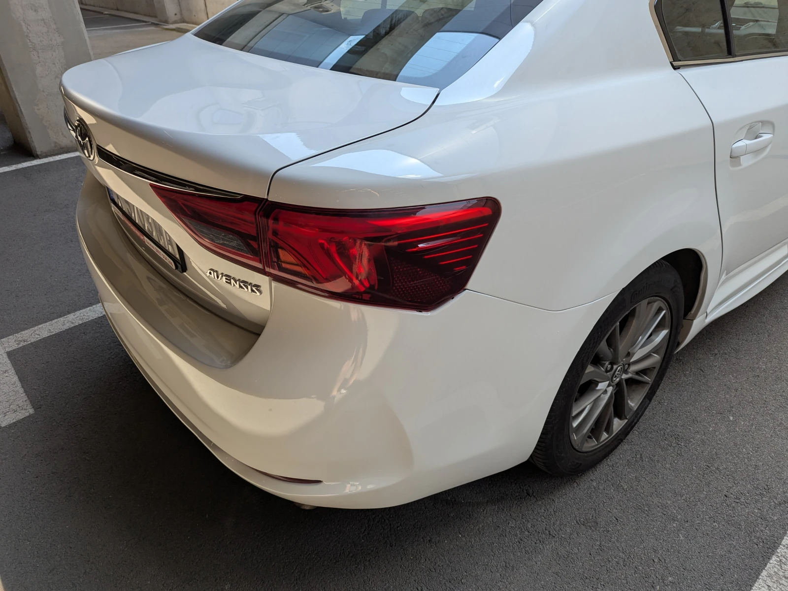 Toyota Avensis Executive 2.0 D-4D - изображение 7