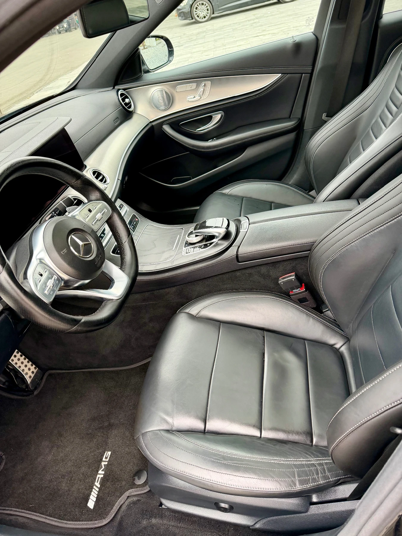 Mercedes-Benz E 220 AMG line - изображение 10