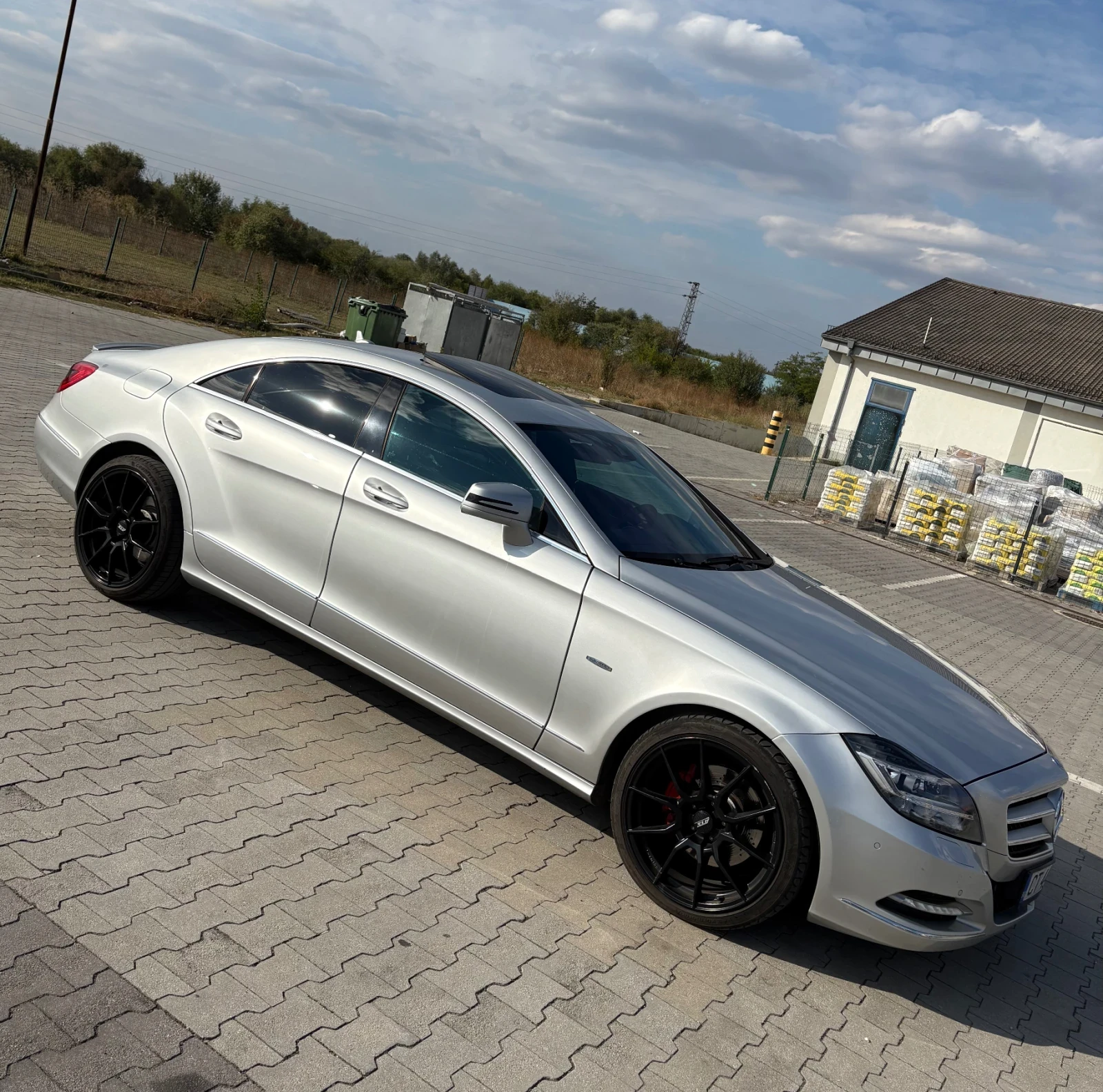 Mercedes-Benz CLS 350  - изображение 6