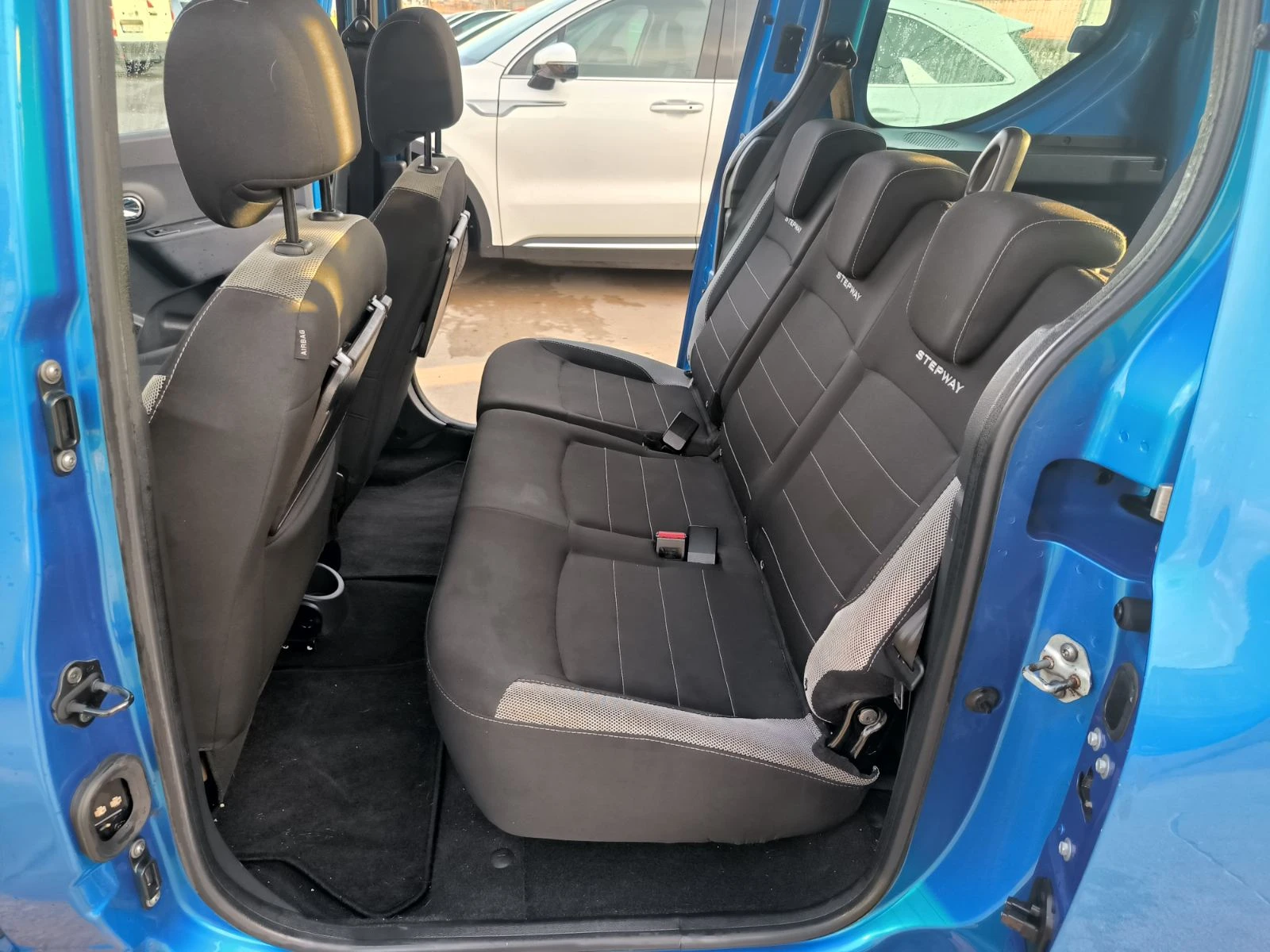 Dacia Dokker 1.6i-Gpl-Navi-Euro-6C | Mobile.bg   16