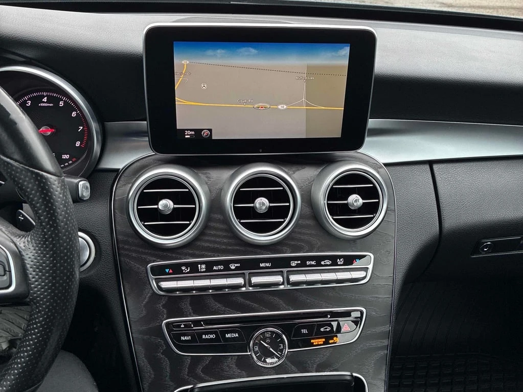 Mercedes-Benz C 300 * CARFAX * ФИНАНСИРАНЕ  - изображение 8