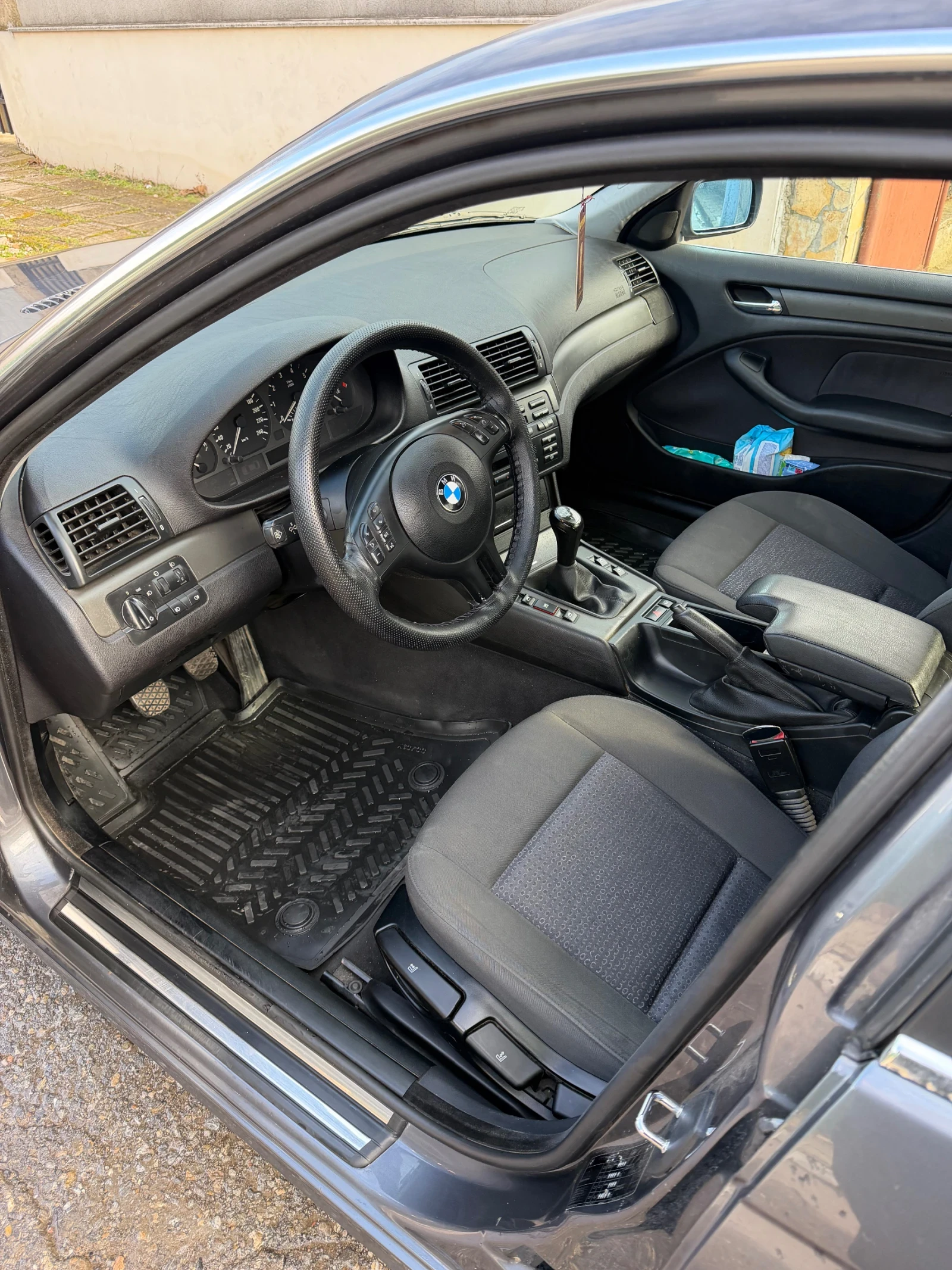 BMW 320 320 face  - изображение 5