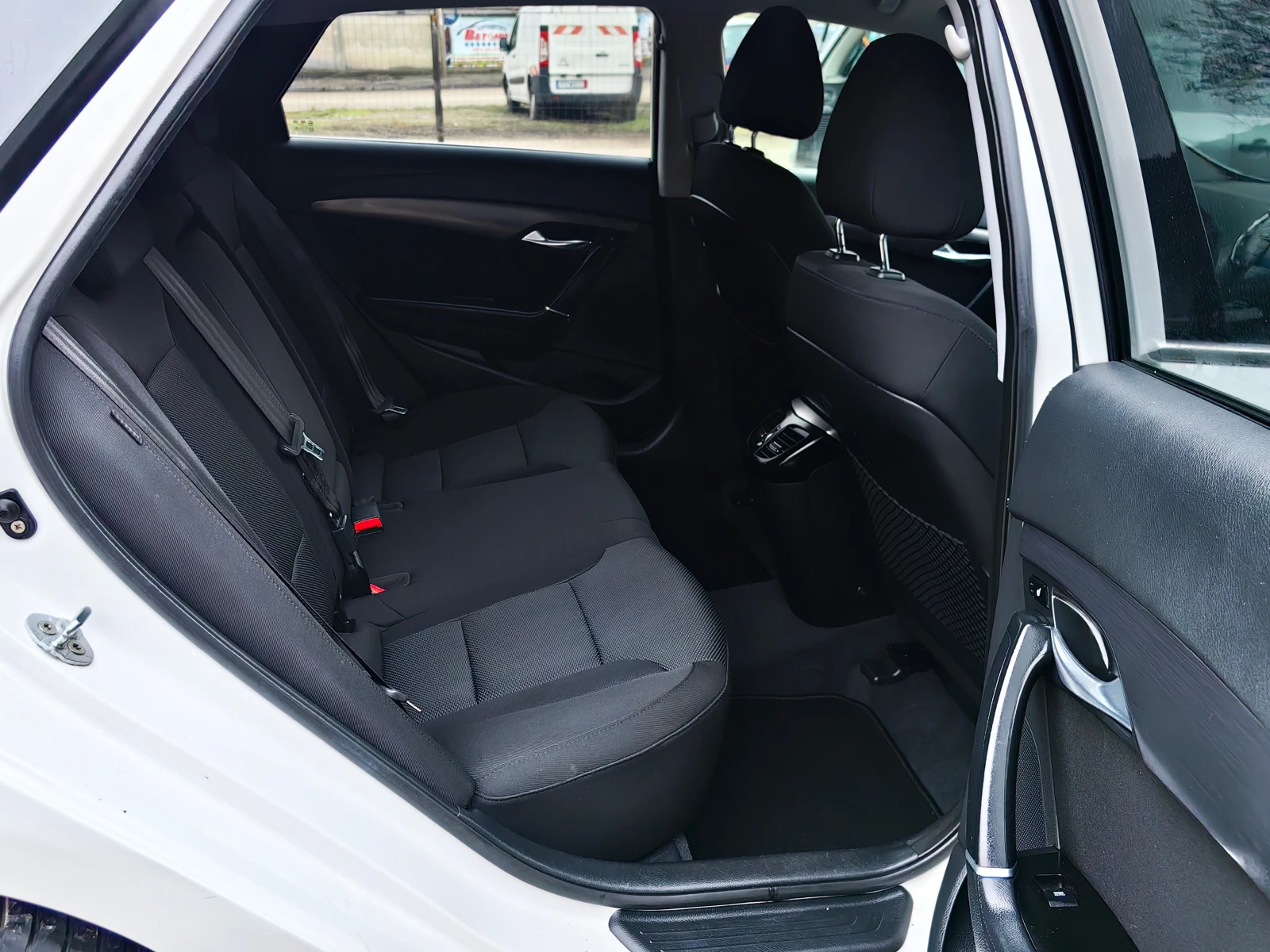 Hyundai I40 2.O!!���������!!������!!��� ��������� | Mobile.bg � ����������� 11