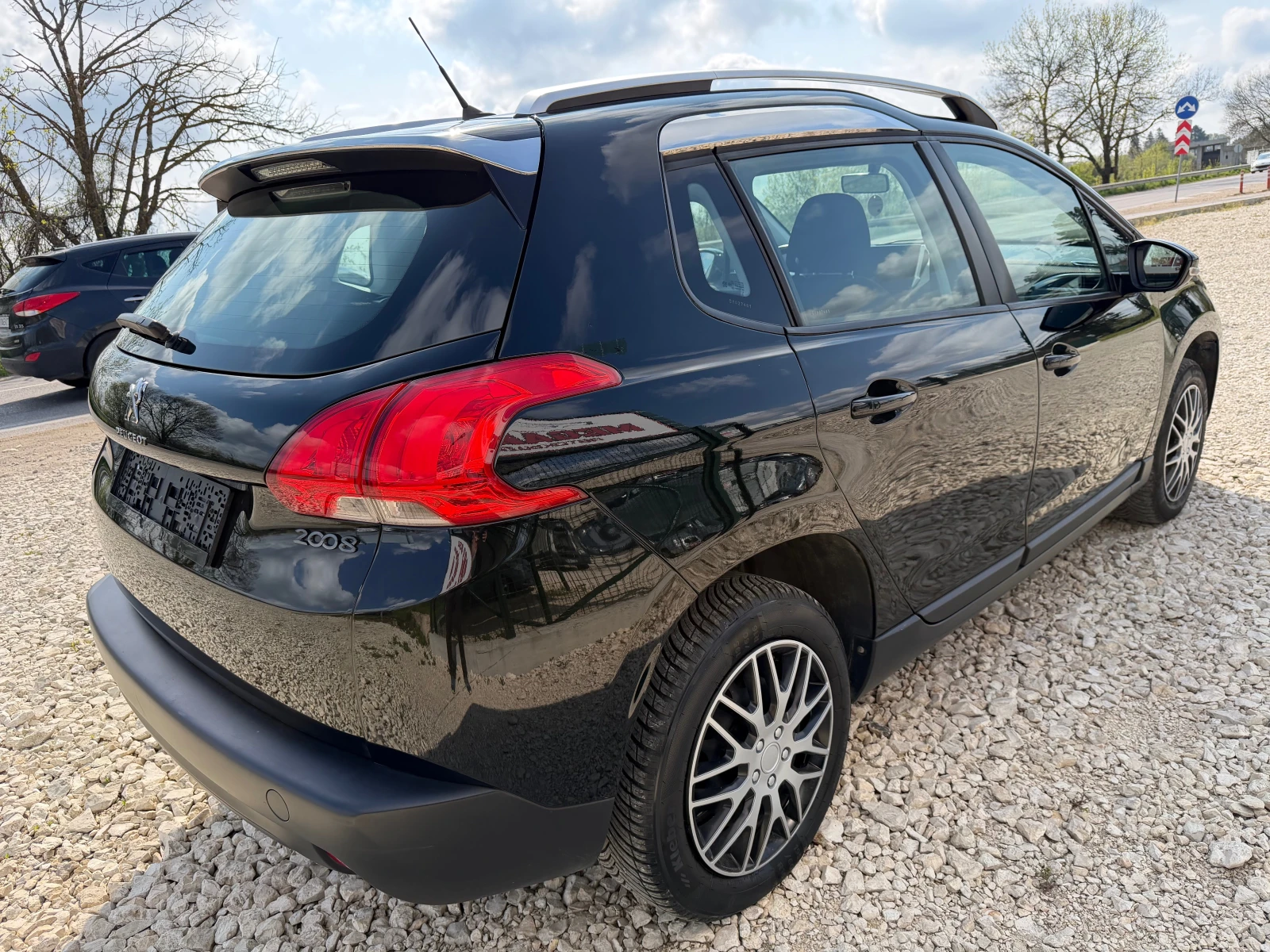 Peugeot 2008 1.4HDi/Euro 5-Navi!!!, снимка 3 - Автомобили и джипове - 53650763