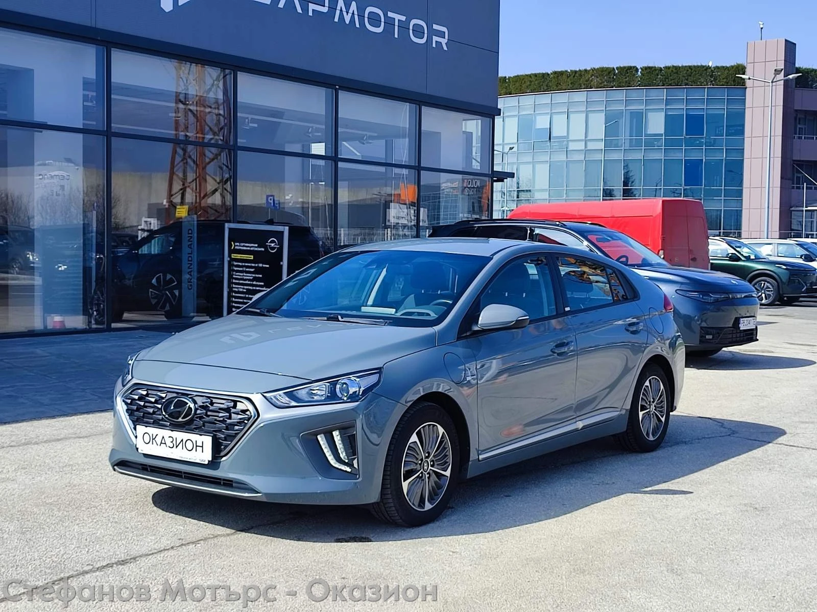 Hyundai Ioniq Trend Limousine Plug-in-Hybrid 1.6GDI (141hp) AT6 | Mobile.bg � ����������� 3