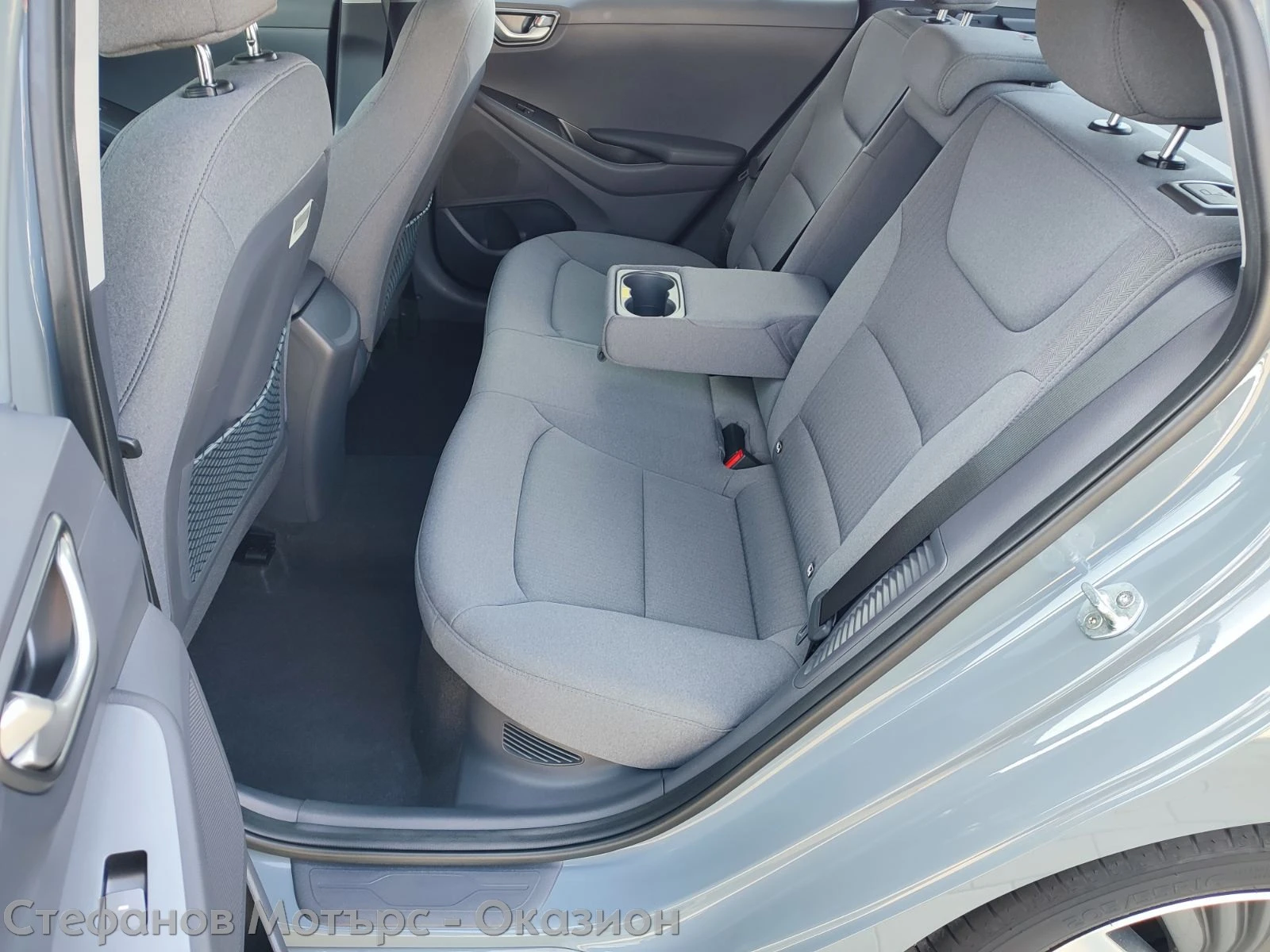Hyundai Ioniq Trend Limousine Plug-in-Hybrid 1.6GDI (141hp) AT6 | Mobile.bg � ����������� 13