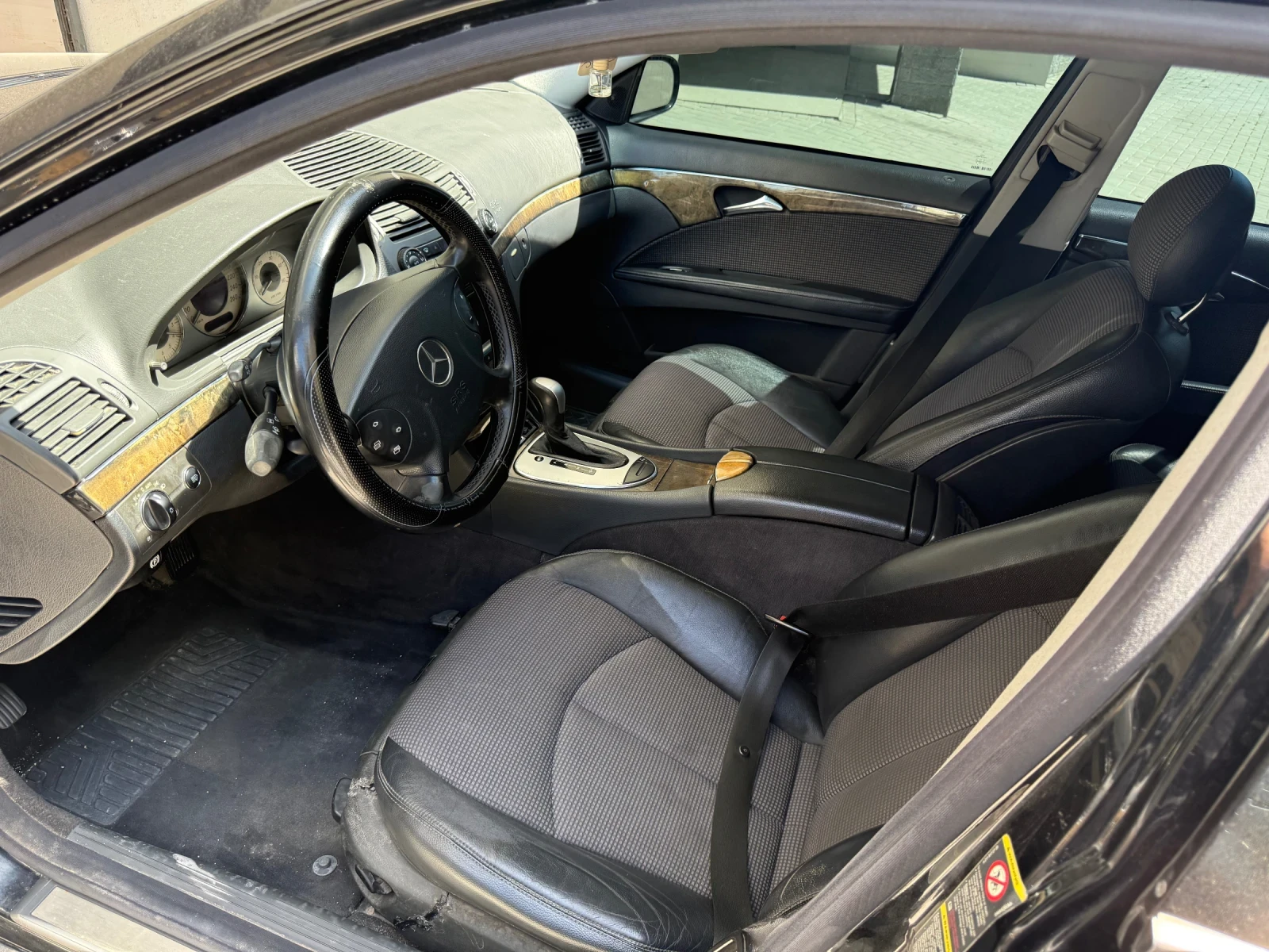 Mercedes-Benz E 270 Mercedes E270 CDI automatic , снимка 7 - Автомобили и джипове - 54297346