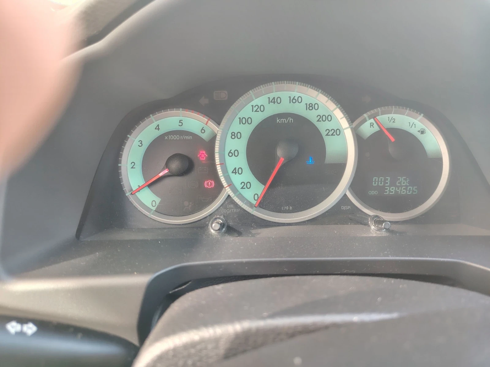 Toyota Corolla verso 2.0, снимка 10 - Автомобили и джипове - 54427990