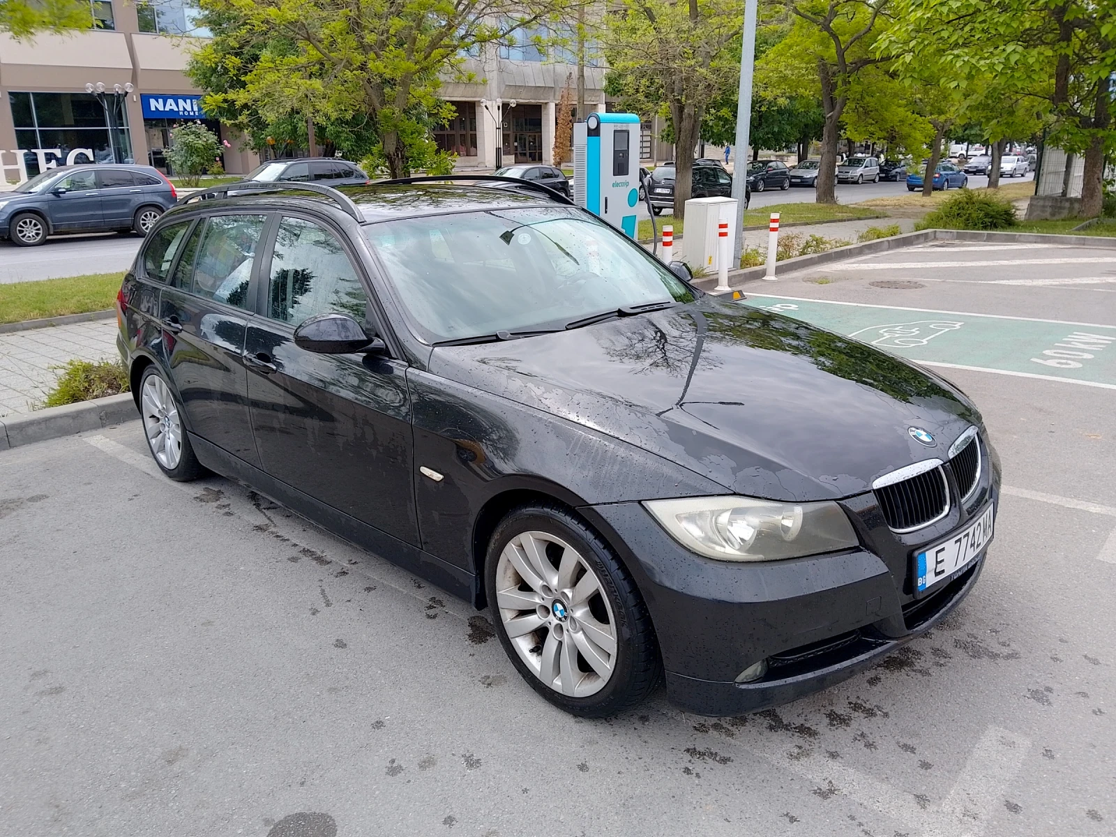BMW 320, снимка 8 - Автомобили и джипове - 54601717