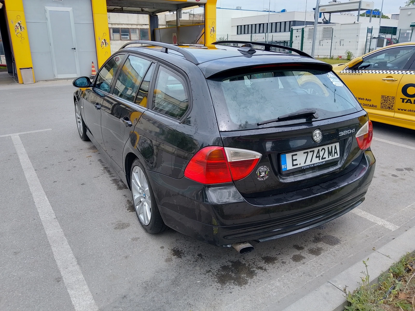 BMW 320, снимка 10 - Автомобили и джипове - 54601717