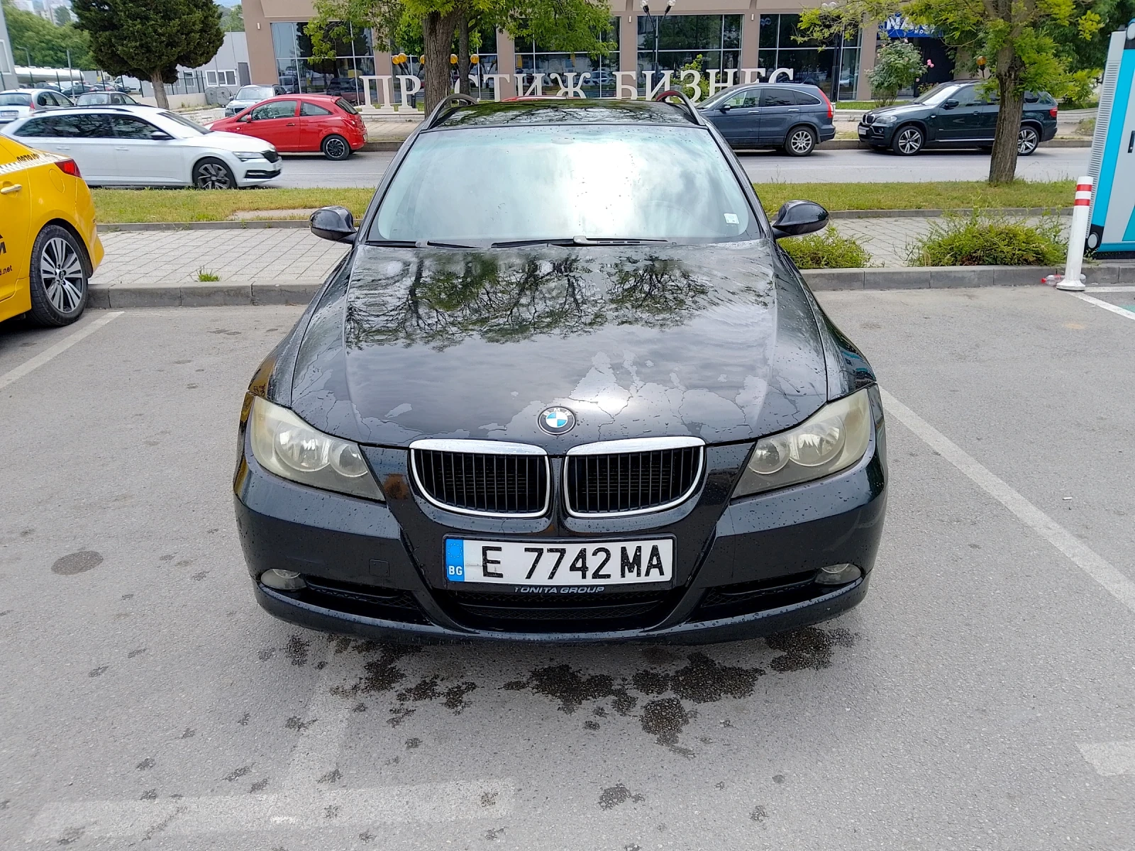 BMW 320