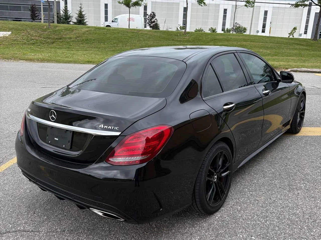 Mercedes-Benz C 300 * CARFAX * ЦЕНА ДО БГ, снимка 5 - Автомобили и джипове - 55052272