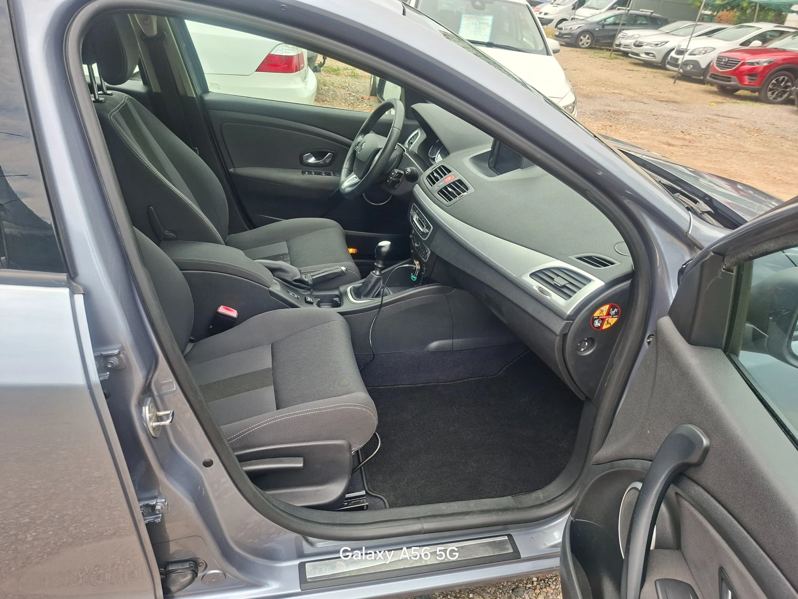 Renault Megane 1, 6 ГАЗ-Бензин, снимка 9 - Автомобили и джипове - 55145122