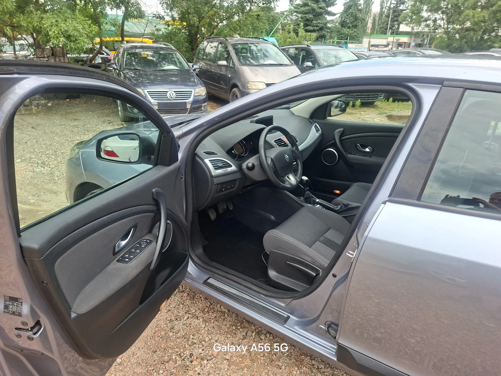 Renault Megane 1, 6 ГАЗ-Бензин, снимка 6 - Автомобили и джипове - 55145122