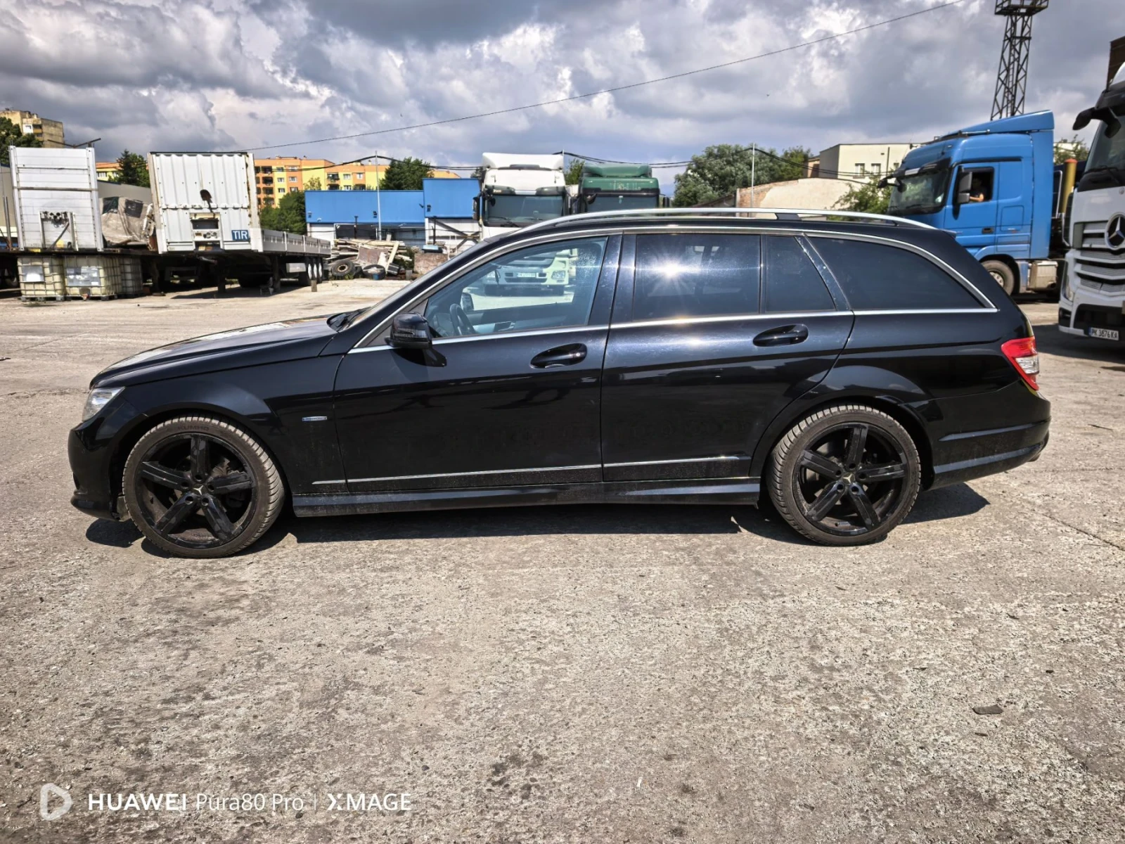 Mercedes-Benz C 220, снимка 3 - Автомобили и джипове - 55152869