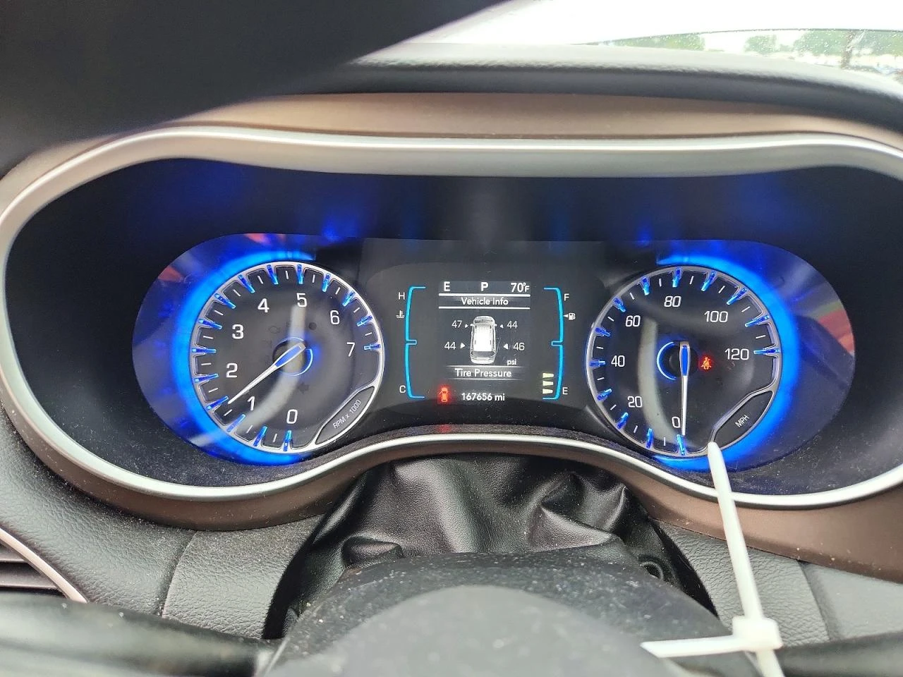 Chrysler Pacifica 3.6l Touring, снимка 9 - Автомобили и джипове - 56145928