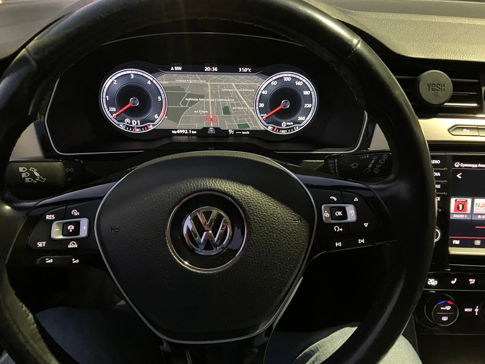VW Passat B8, снимка 6 - Автомобили и джипове - 56494466